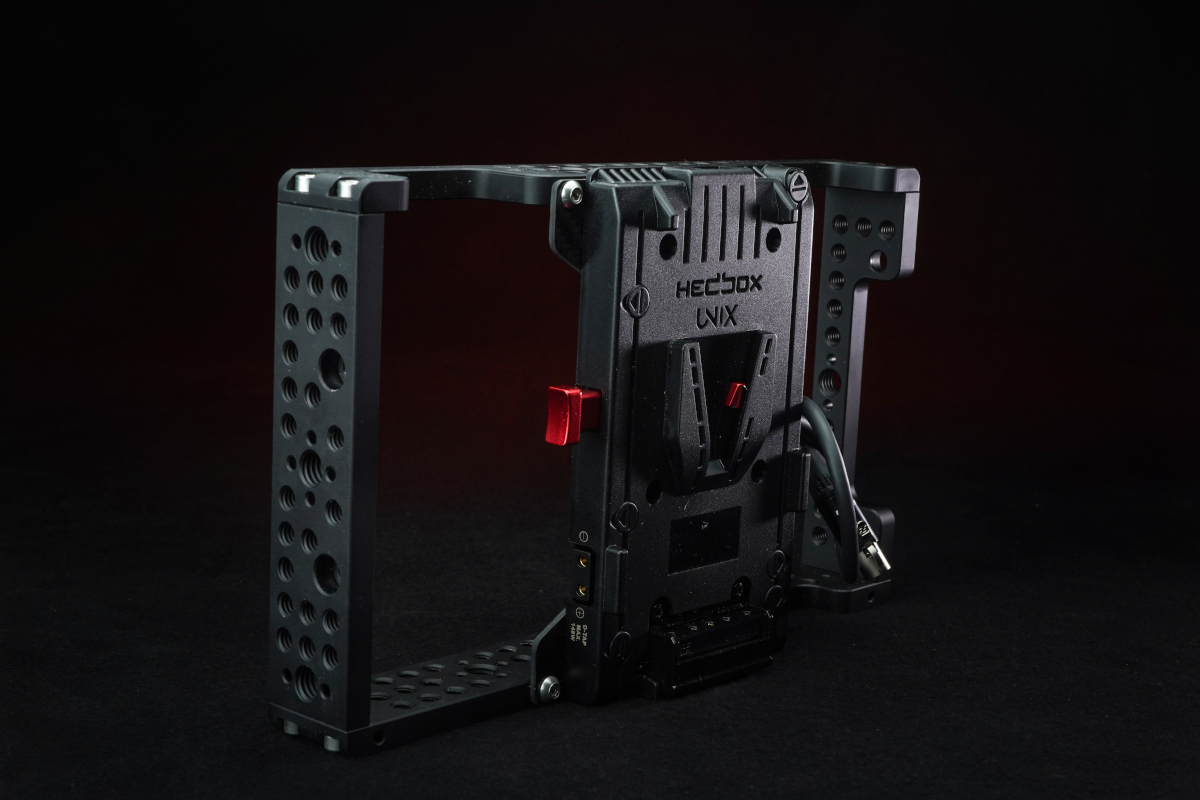 Image of product V-lock battery plate for F7H cage
